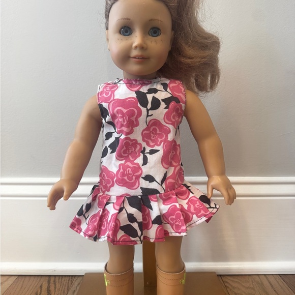 American Girl Truly Me 18” Doll Blue Eyes Freckles Light Brown Hair Dress boots